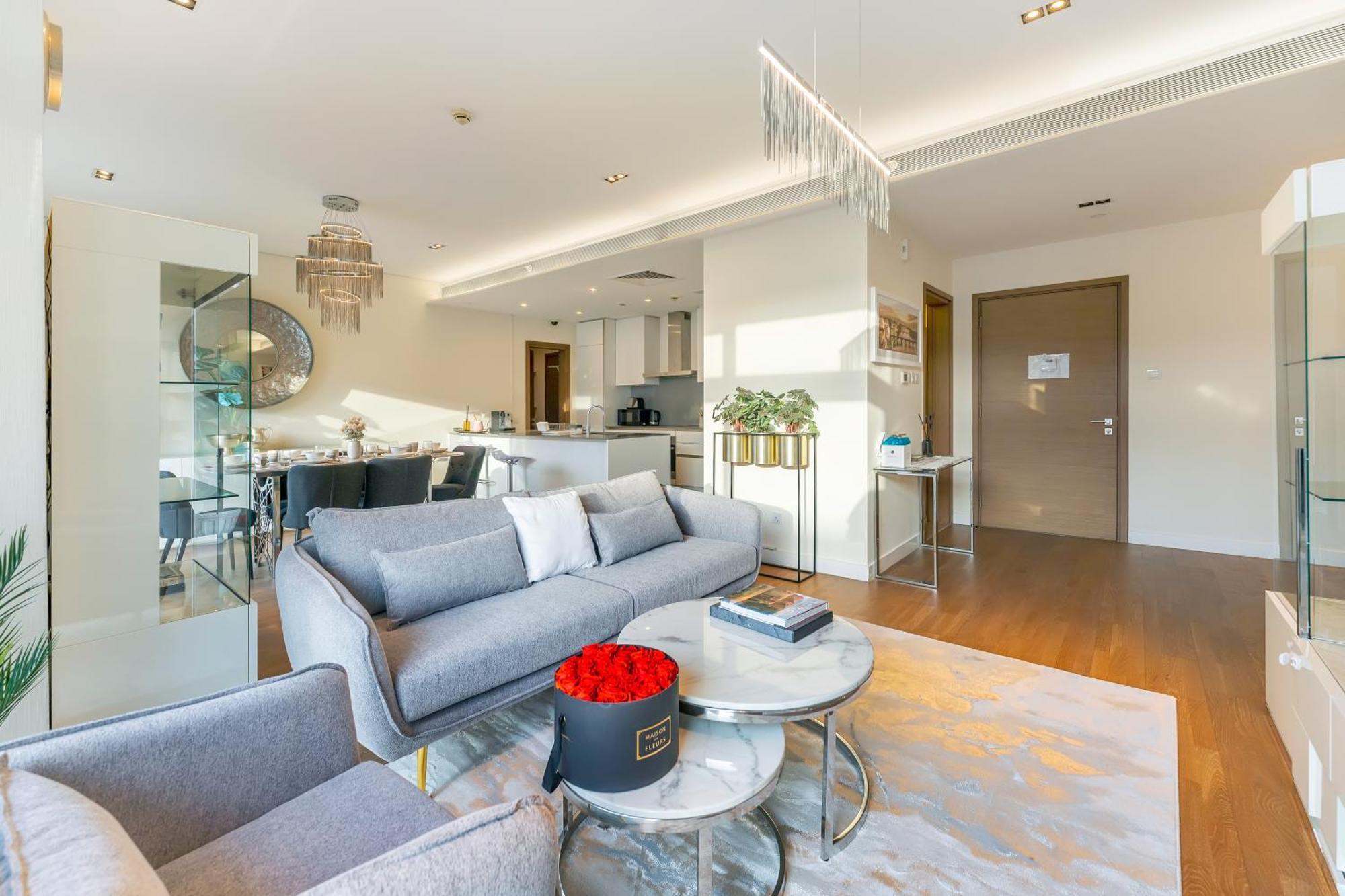 Fam Living - City Walk - Opulent Living ドバイ エクステリア 写真
