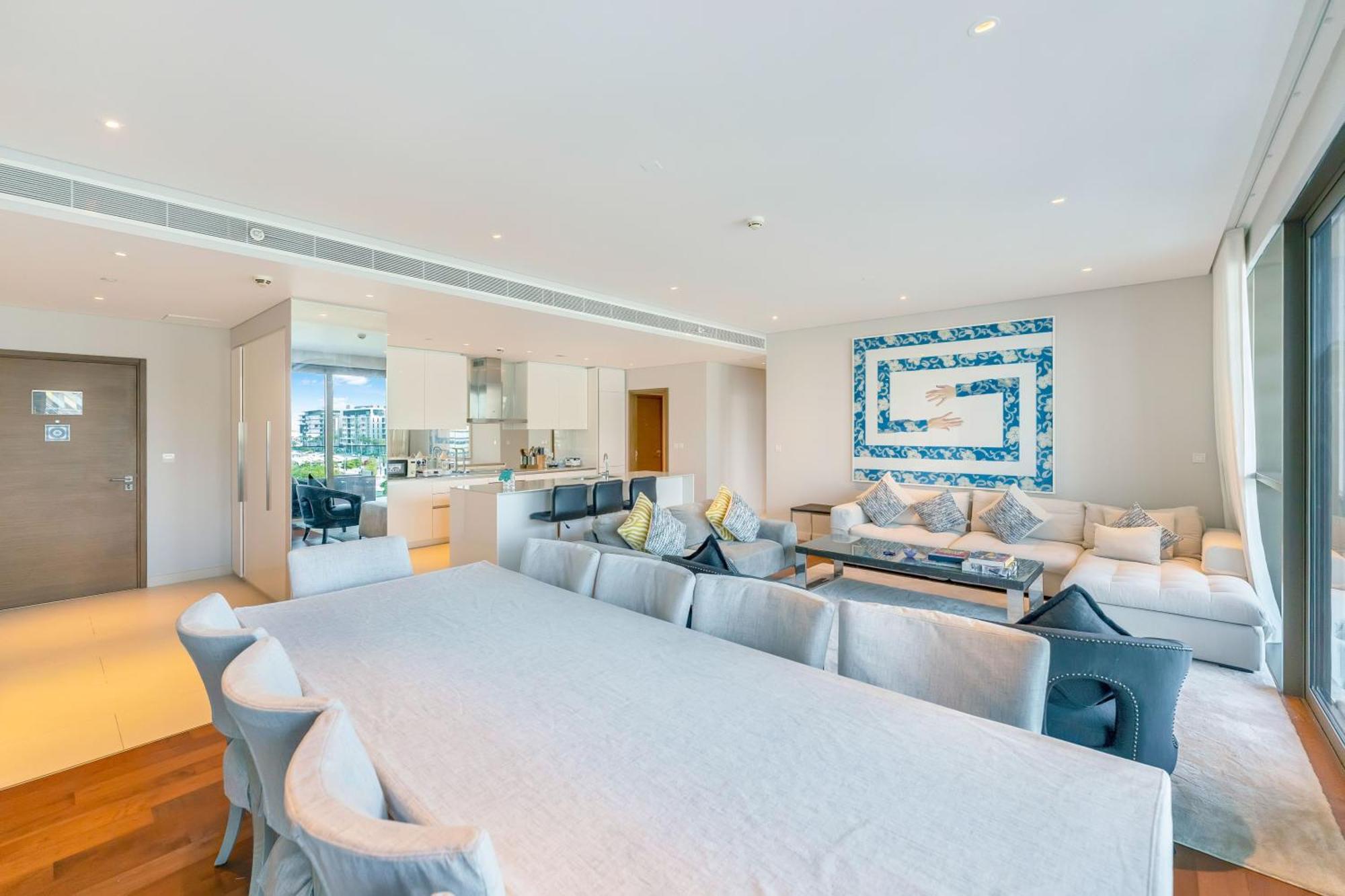 Fam Living - City Walk - Opulent Living ドバイ エクステリア 写真