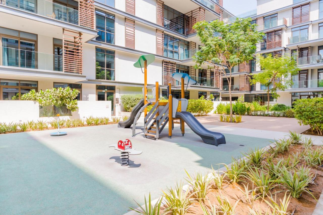 Fam Living - City Walk - Opulent Living ドバイ エクステリア 写真
